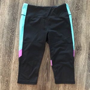 Victoria’s Secret Sport VSX Knockout Crop | Large
